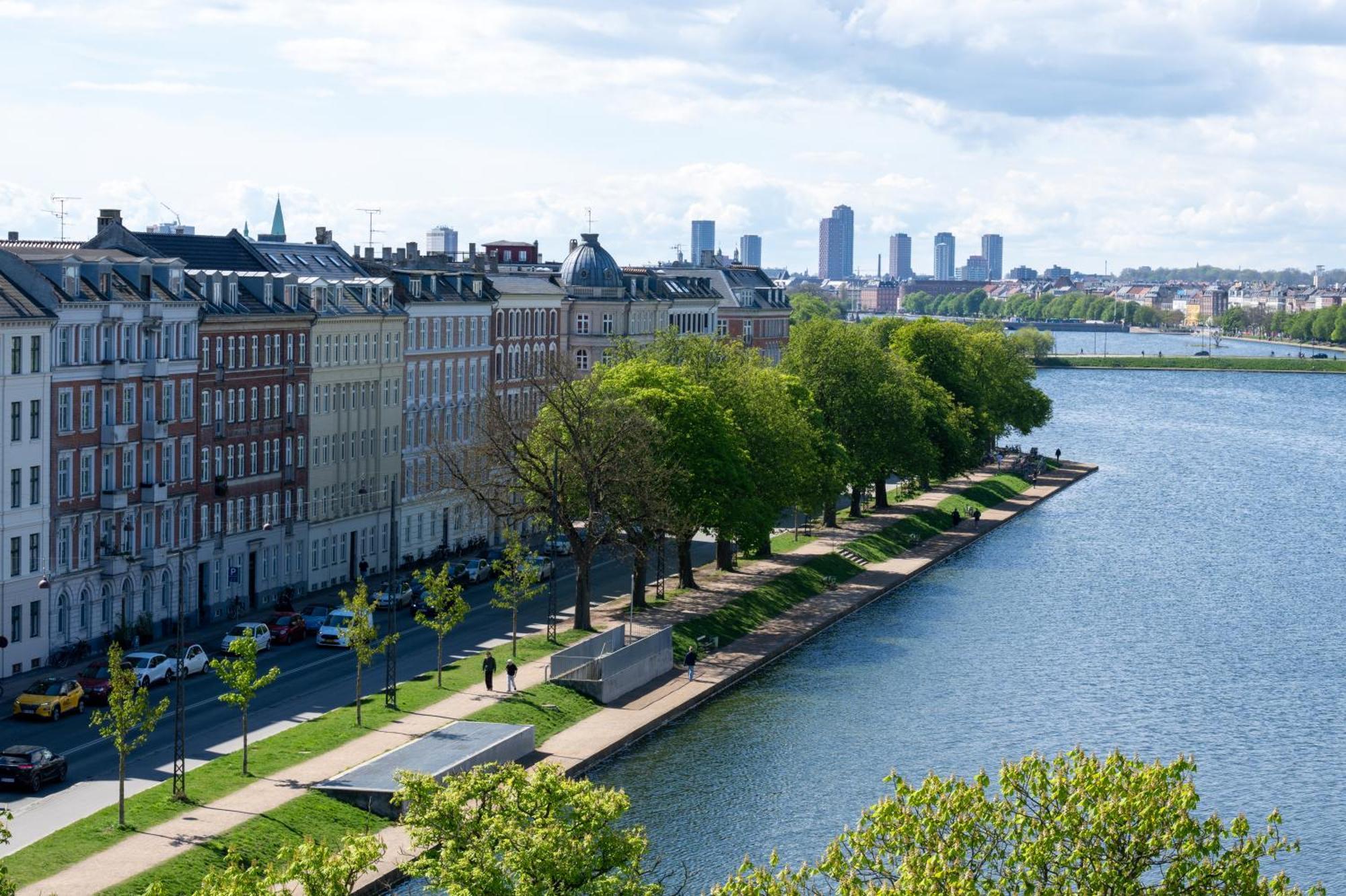 Bright 3Br Apartment With Balcony And Amazing Lake View Copenhaga Exterior foto